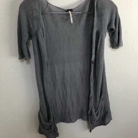 Free People Womens Button Up Cardigan Sweater Gray Short Sleeve Button Up XS/TP - Picture 2 of 10